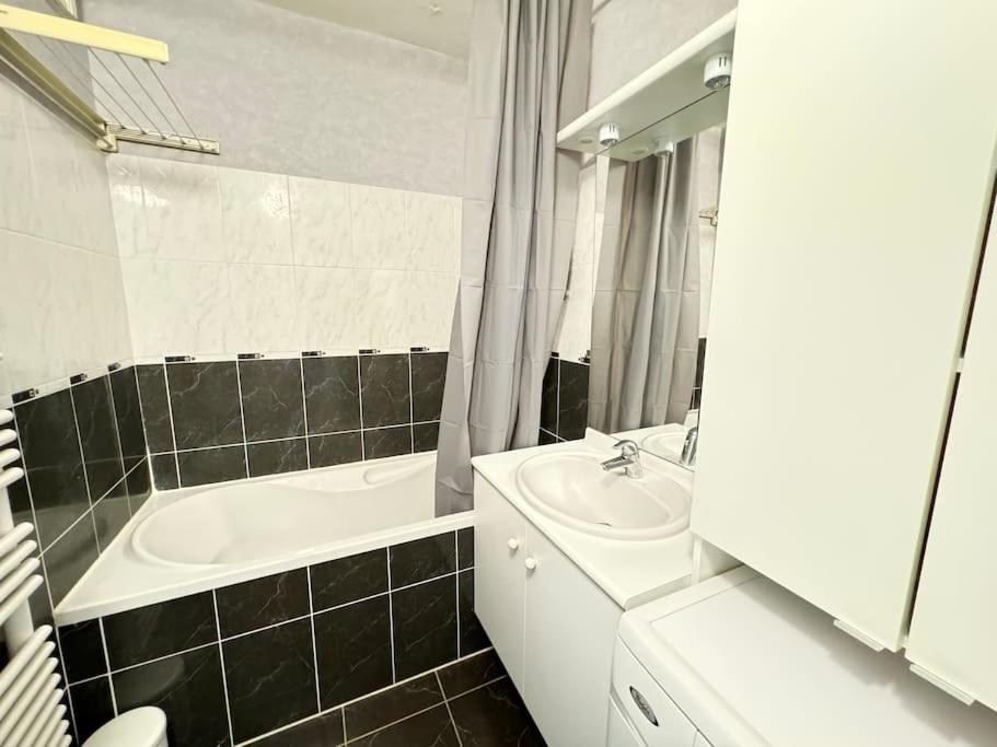 Bel Appartement Spacieux 2 Pers Avec Balcon - Thermale 3 Chamalières Kültér fotó